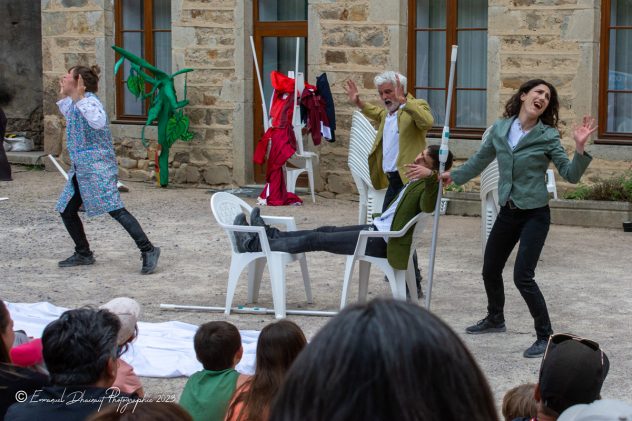 Spectacle S'assoir par la Cie Pare-Choc